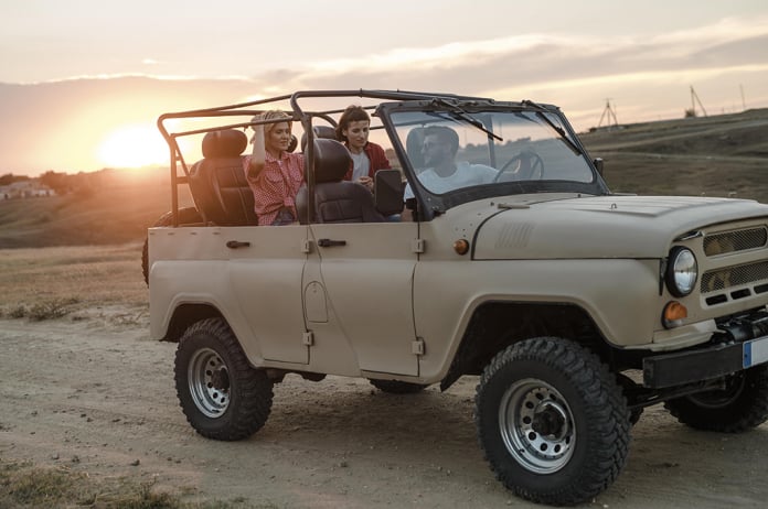 Safari Jeep Guide Driver